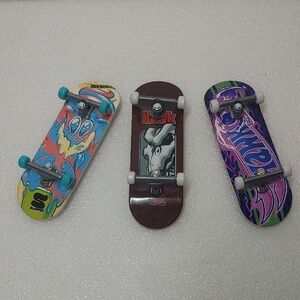 7 / 11  Tony Hawk Slushie Micro Fingerboard Skateboard - 3 Piece